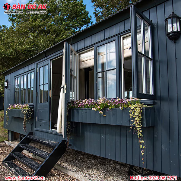 Tấm Panel Cách Nhiệt 4 Rãnh PN4R-02 Màu Xám Mờ