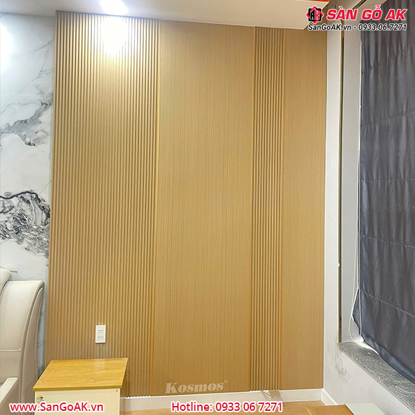 Tấm ốp than tre Kosmos vân gỗ chống xước vàng TT-801CX