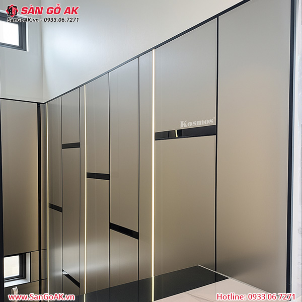 Tấm ốp than tre vân kim loại xước bạc Galawood G-890