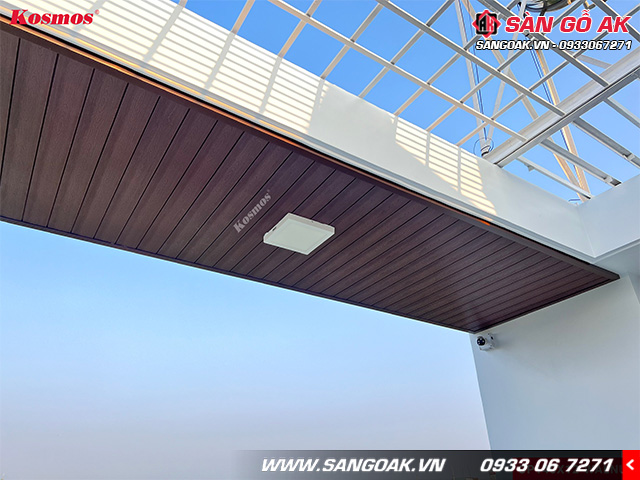 Tấm ốp gỗ nhựa ngoài trời ASA Kosmos OP140X12 Walnut