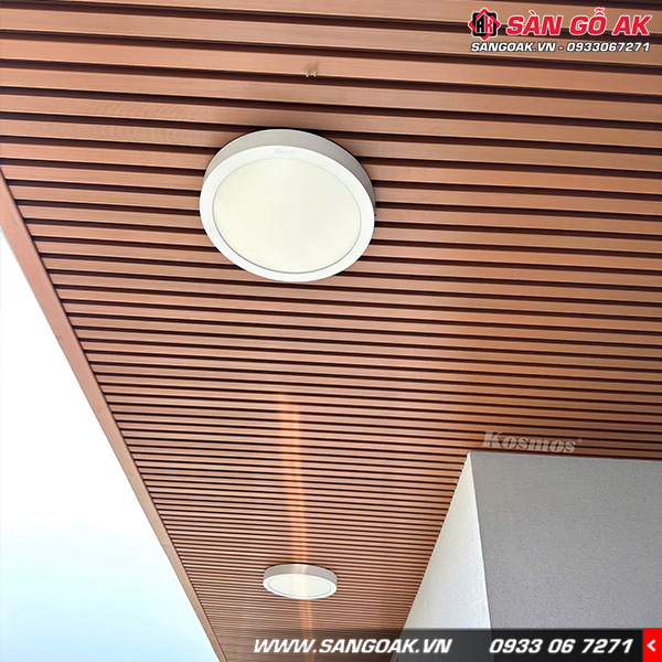 Lam 4 sóng gỗ nhựa ngoài trời ASA Kosmos 4S184X28 Golden Teak