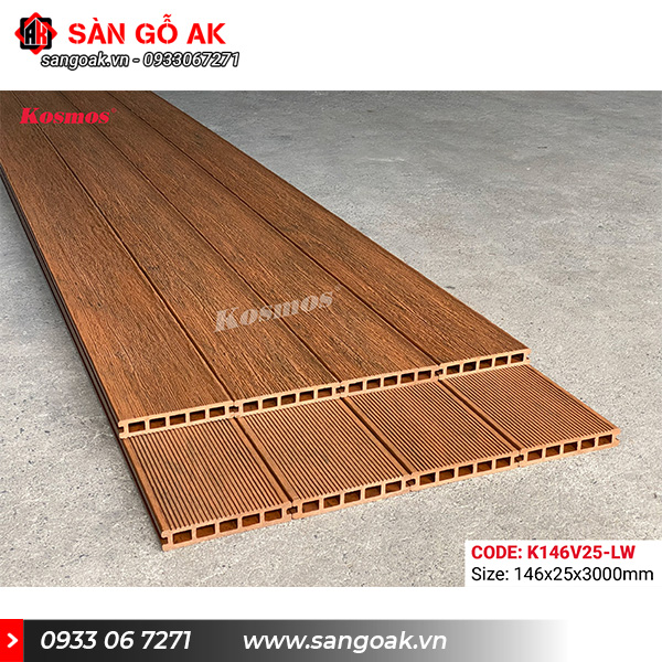 Sàn gỗ nhựa ngoài trời Kosmos lỗ vuông K146V25X3M Light Wood