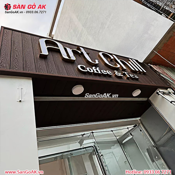 Tấm ốp gỗ nhựa ngoài trời vân gỗ 3D màu Cafe