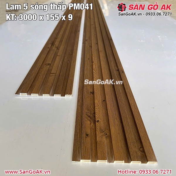 Tấm ốp nhựa lam 5 sóng thấp PM041 vân gỗ nâu