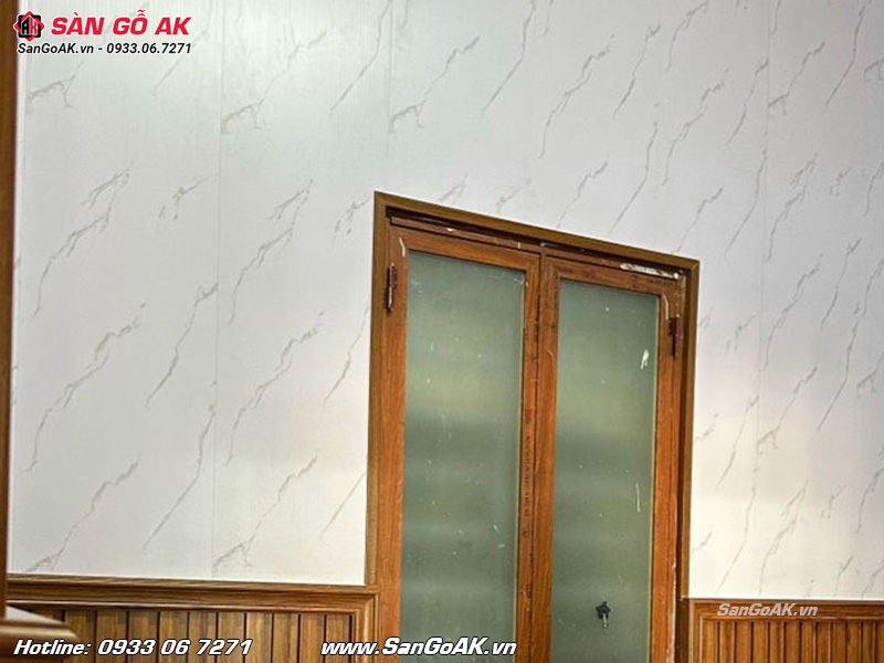 Tấm nhựa Nano ốp tường vân đá trắng H23