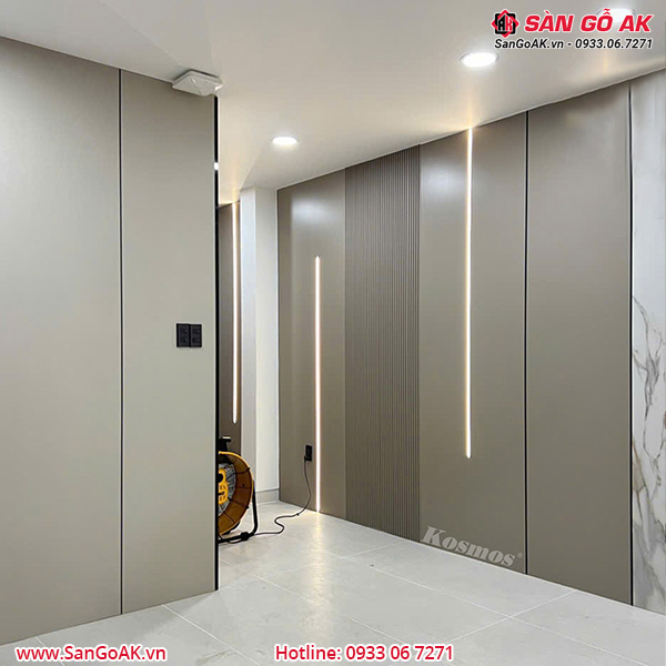 Tấm ốp than tre Kosmos đơn sắc nâu TT-817