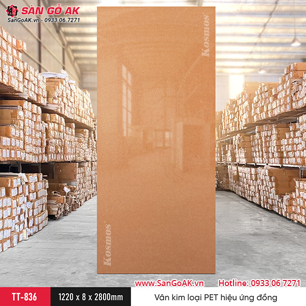 Tấm ốp than tre Kosmos vân kim loại PET hiệu ứng xước đỏ đồng TT-836