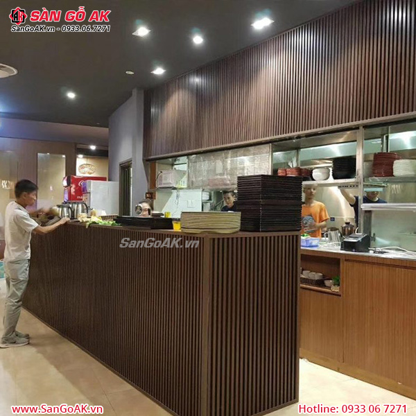 Tấm ốp lam 4 sóng cao giá rẻ HY107 vân gỗ nâu vàng