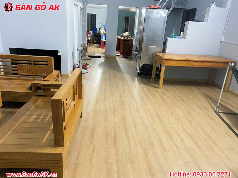 Vân Gỗ Tự Nhiên Giúp Phòng Khách Thêm Sang Trọng