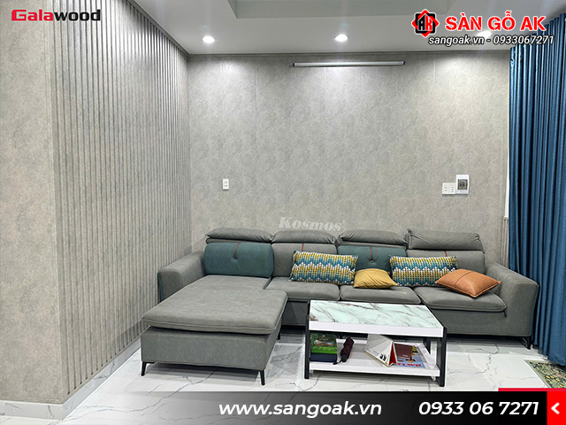 Phòng khách sẽ trở nên sang trọng hơn khi được trang trí bằng tấm ốp Nano và Lam sóng