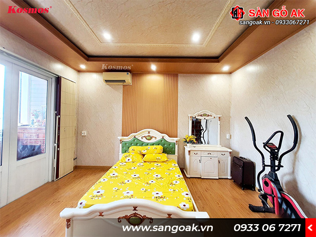 Phòng ngủ trở nên sang trọng, đẳng cấp hơn với tấm ốp Nano Kosmos