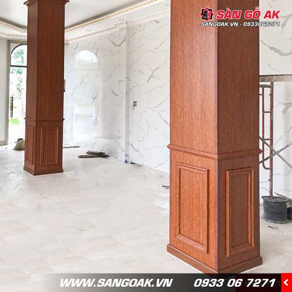 Công trình trang trí nội thất với tấm ốp Kosmos NANO9-018 màu gỗ đỏ cam