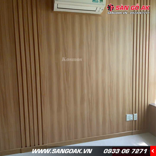 Sự kết hợp hài hòa giữa tấm ốp Nano và lam sóng Kosmos tạo sự sang trọng, độc đáo