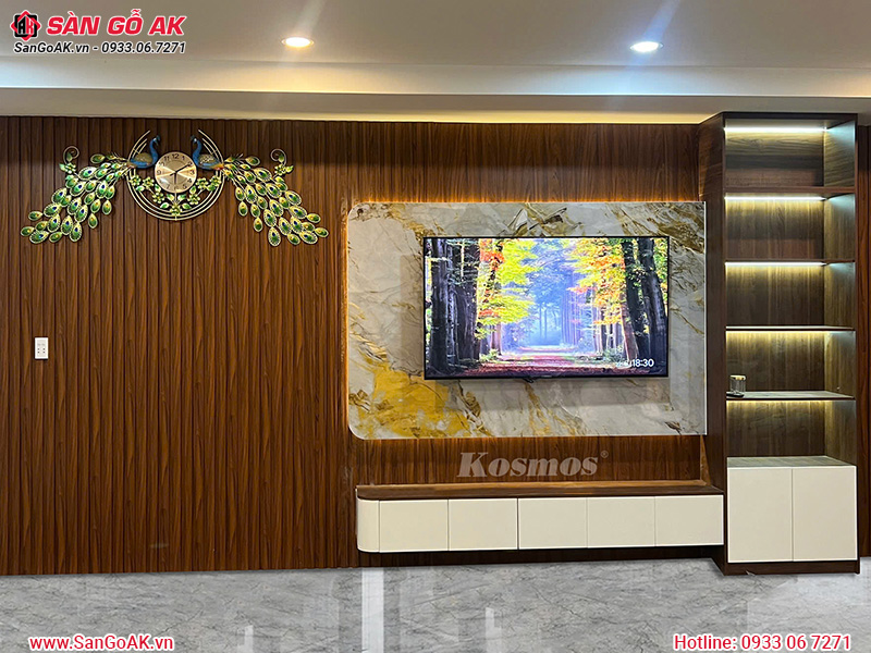 Tấm ốp than tre Pandora dát vàng TT-858 trang trí vách tivi sang trọng, hiện đại