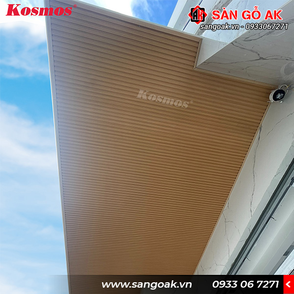 Lam sóng 3S200X15-007 tạo nét độc đáo, sang trọng khi sử dụng ốp trần nhà