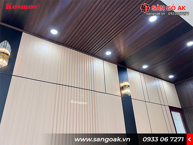 Với thiết kế đẹp và dễ thi công lam sóng K4S152-001 là vật liệu thích hợp để ốp tường, ốp trần