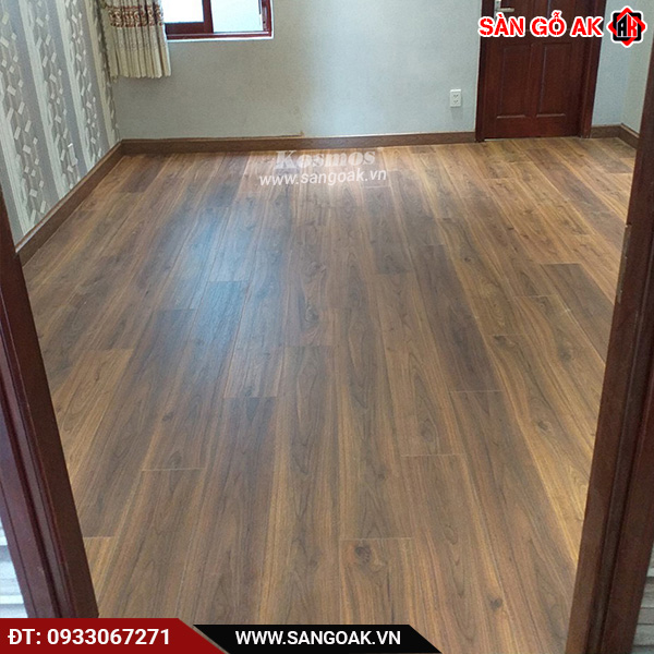 Thi công sàn gỗ Egger EPL067 siêu chịu nước 1000 giờ