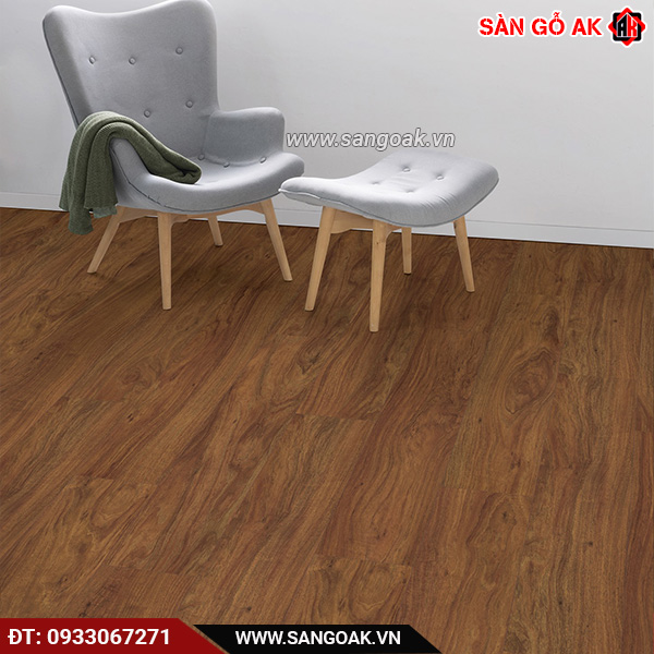 Sàn gỗ công nghiệp Egger Aqua 8mm EPL174 màu nâu đỏ