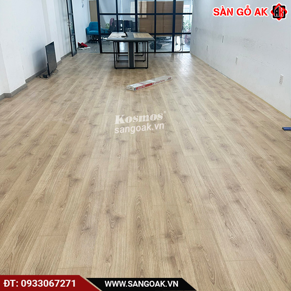 Egger Aqua EPL208 mang lại vẻ đẹp sang trọng, đẳng cấp cho không gian của bạn