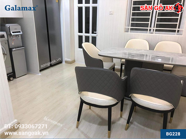3. Công trình phòng bếp của sàn gỗ Galamax BG228