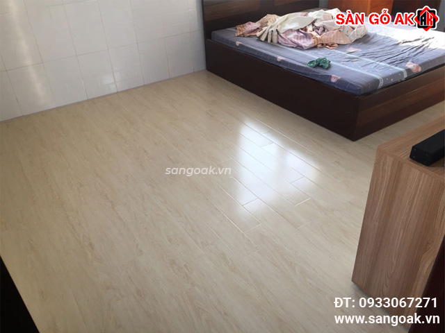 4. Lót sàn phòng ngủ với sàn gỗ Galamax BG228