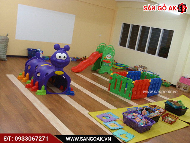 Sàn gỗ Robina T12 chống mối mọt, bền bỉ với thời gian