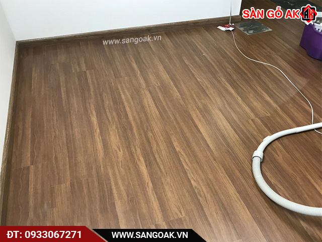 Sàn gỗ Robina CE21 chống mối mọt, bền bỉ với thời gian 