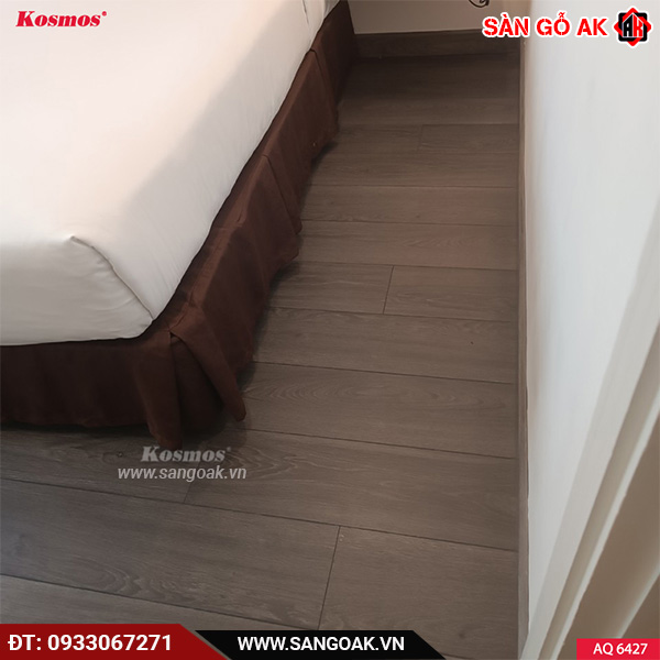 Sàn gỗ AQ6427 chống nước, chống mối mọt, chịu lực tốt, tuổi thọ cao