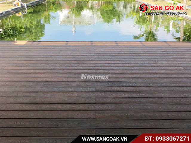 Công trình sàn gỗ nhựa 2 da Kosmos chịu được nắng mưa, không phai màu
