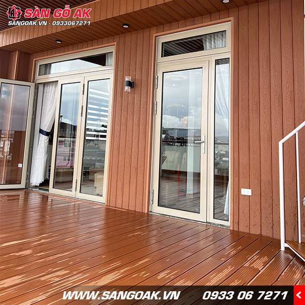 Tấm ốp gỗ nhựa không chỉ đẹp mà còn bền bỉ với thời gian