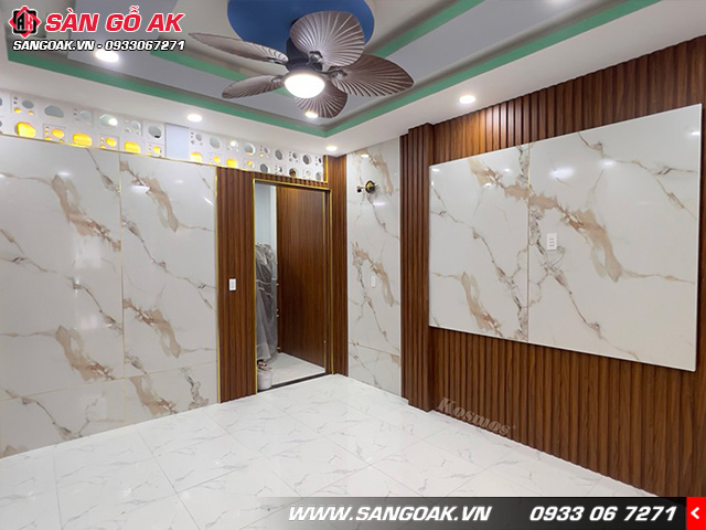 PVC228 có độ bền cao, tuổi thọ từ 10-15 năm và lại rất an toàn cho sức khỏe của người dùng