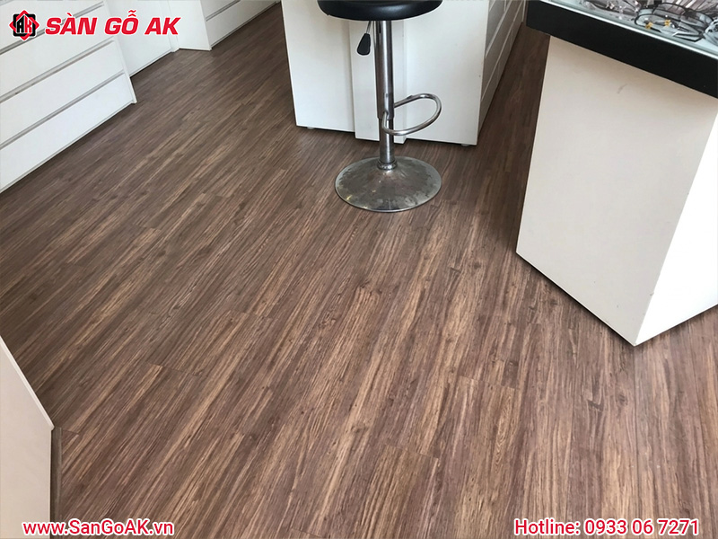Sàn Gỗ Công Nghiệp Cho Phòng Bếp Căn Hộ Cao Cấp