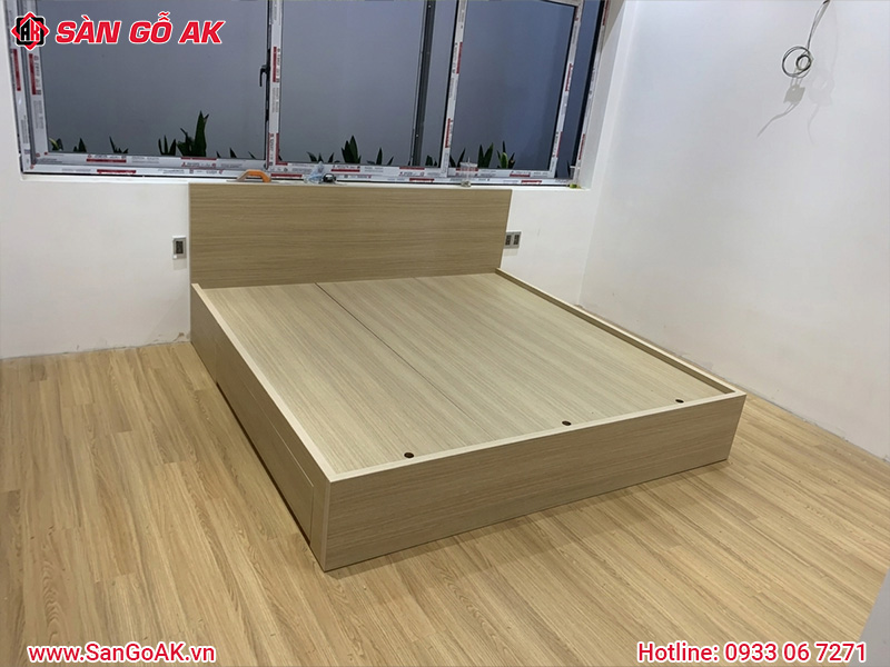 Sàn Gỗ Công Nghiệp Tông Màu Sáng Cho Phòng Ngủ
