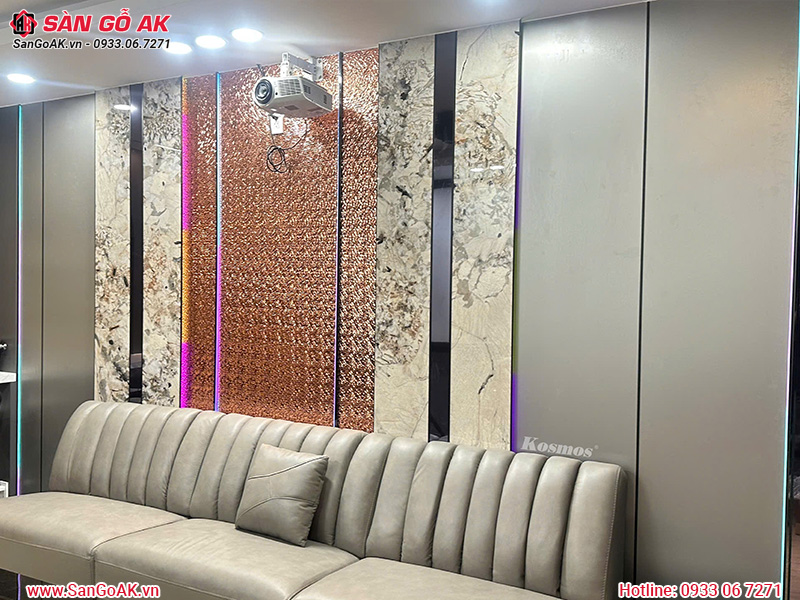 Trang trí phòng khách với tấm ốp G-890 và các mẫu than tre khác