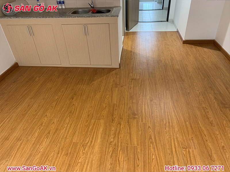 Mẫu Sàn Gỗ Công Nghiệp Phù Hợp Bếp Chung Cư Hiện Đại