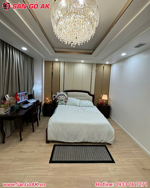Lót Sàn Gỗ Công Nghiệp Cho Phòng Ngủ Nhà Phố