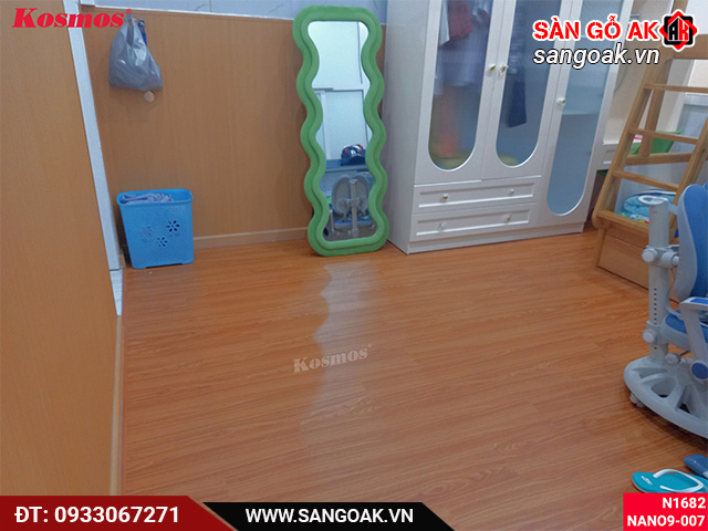Sàn nhựa hèm khóa N1682 có khả năng chống nước tốt