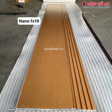 Tấm nhựa Nano ốp tường vân gỗ vàng đậm FX19