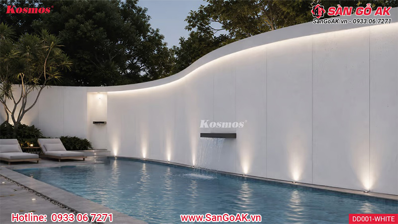 Ứng dụng tấm đá dẻo Travertine trắng ốp tường hồ bơi ngoại thất