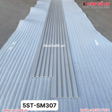 Tấm ốp nhựa lam 5 sóng thấp SM307 vân gỗ xước xám