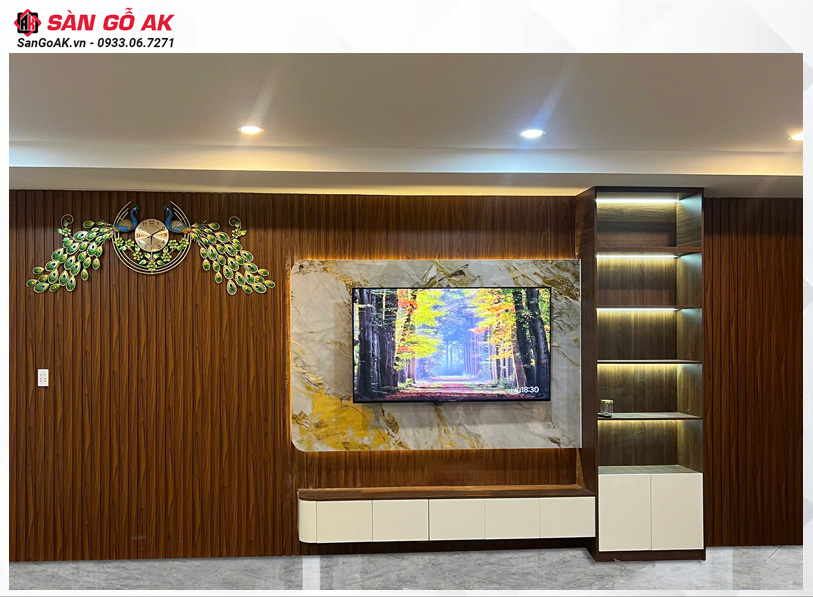 Tấm lam sóng kết hợp với tấm ốp than tre dát vàng