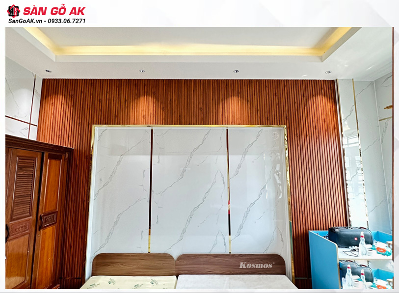 Tấm lam sóng kết hợp với tấm PVC vân đá