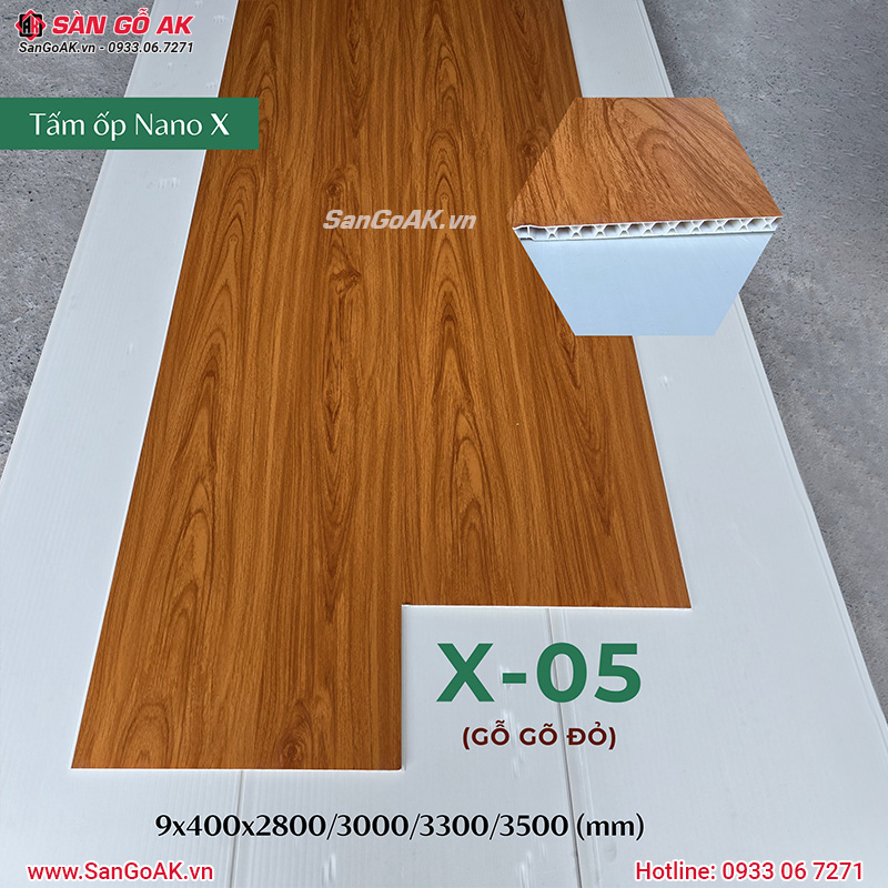 Tấm ốp Nano X-05 vân gỗ gõ đỏ tại kho SÀN GỖ AK