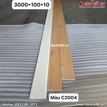 Tấm ốp nhựa Nano bản nhỏ vân gỗ vàng nhạt C2004