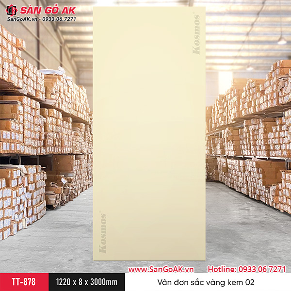 Sàn Gỗ AK - nơi cung cấp tấm ốp than tre Kosmos TT-878 vân đơn sắc vàng kem