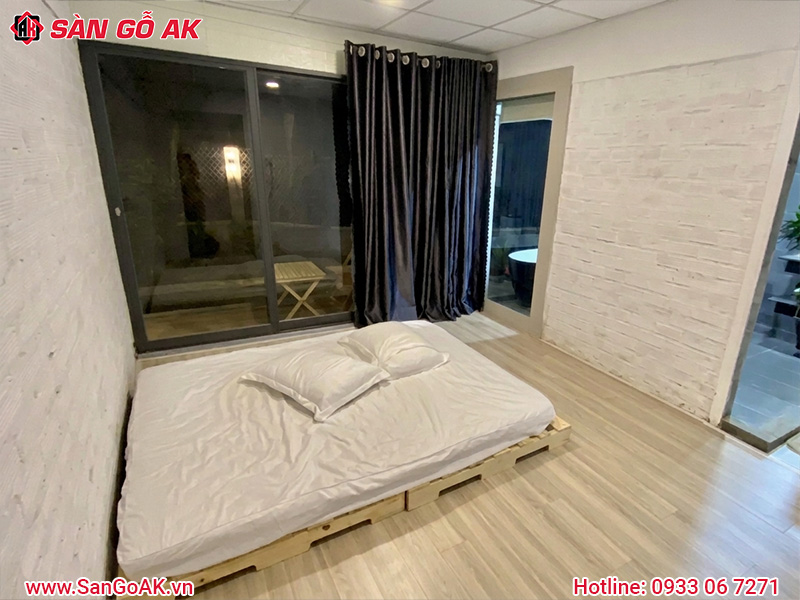Đội Ngũ Lát Sàn Gỗ Công Nghiệp Cho Phòng Ngủ Tận Tâm