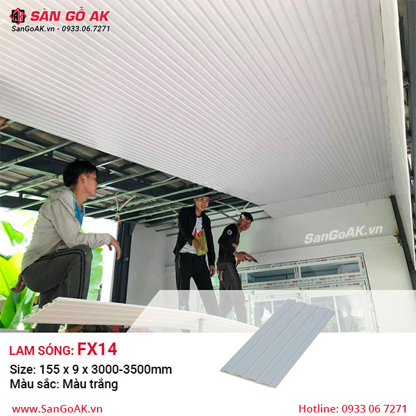 Thi công ốp trần sang trọng với lam sóng màu trắng