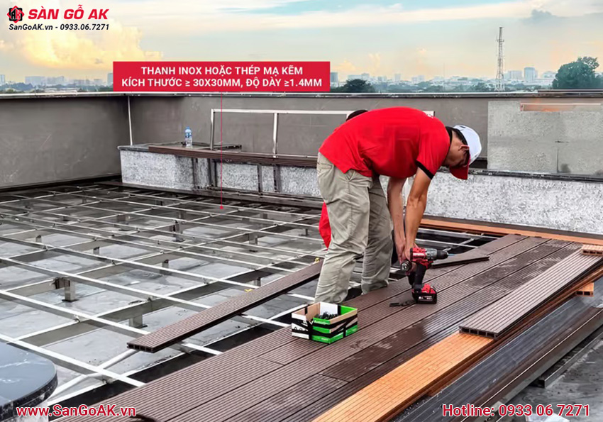 Thi công sàn gỗ nhựa ngoài trời trên khung xương inox hoặc thép mạ kẽm